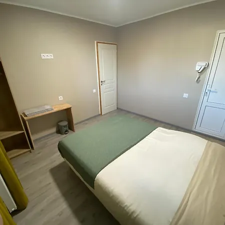 Maison Ok Riba Aeroport Bed and Breakfast Mérignac